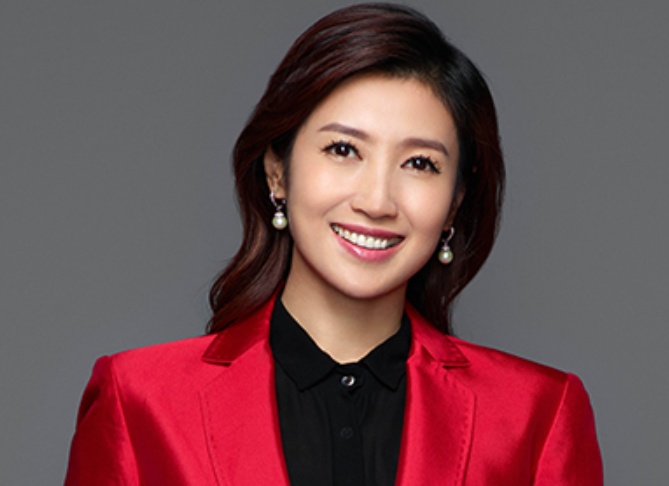 北京广播电视台主持人，主任播音员-徐春妮